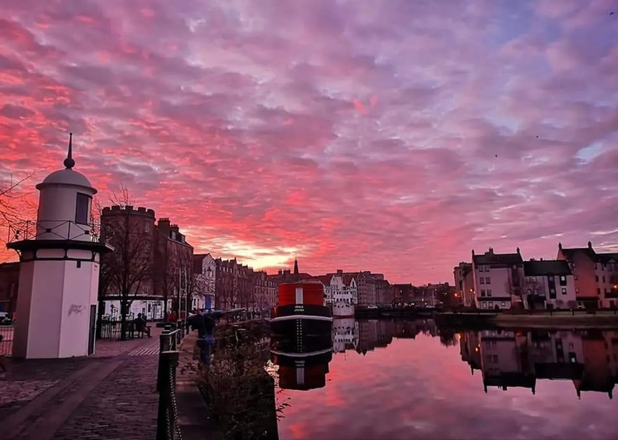 The Cooperage Apartment No 6, The Shore Edinburgh United Kingdom